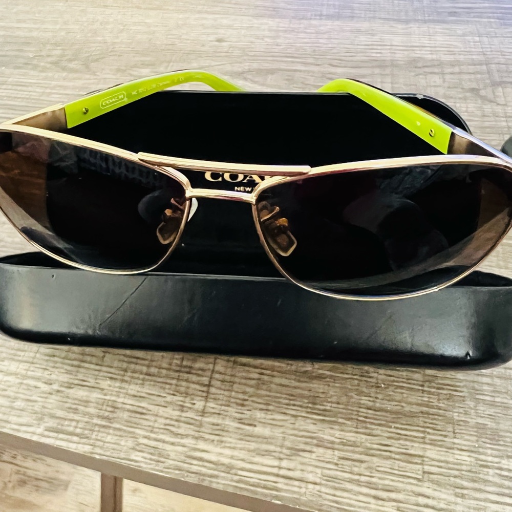 Coach Caroline aviator